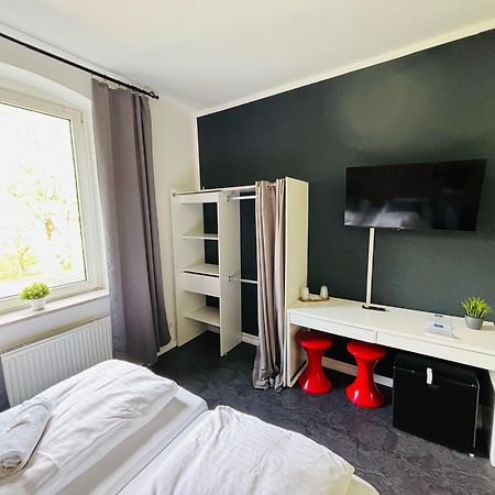 Hotel Bff Airport Messe Schlaf - Duesseldorf Εξωτερικό φωτογραφία