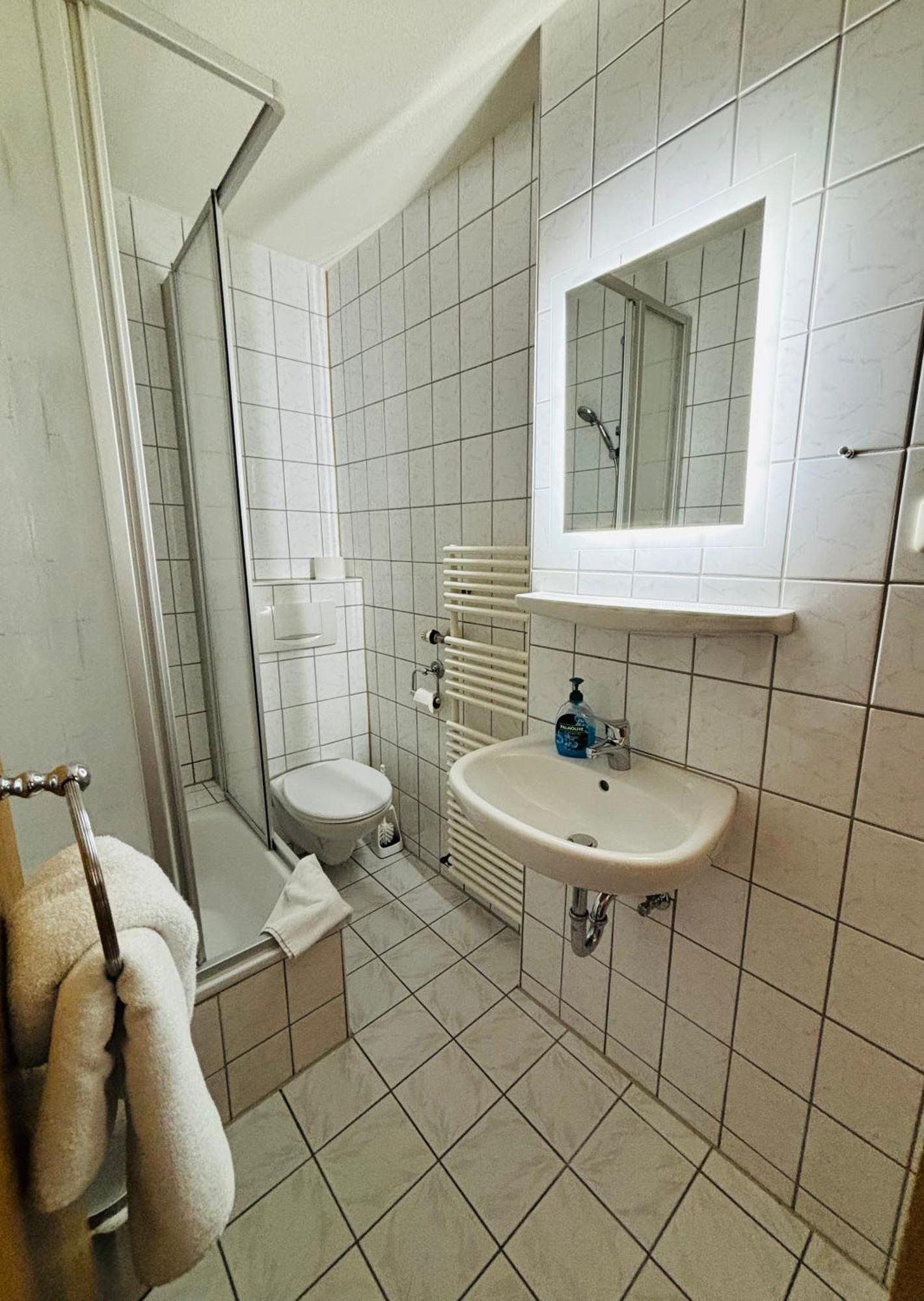 Hotel Bff Airport Messe Schlaf - Duesseldorf Εξωτερικό φωτογραφία