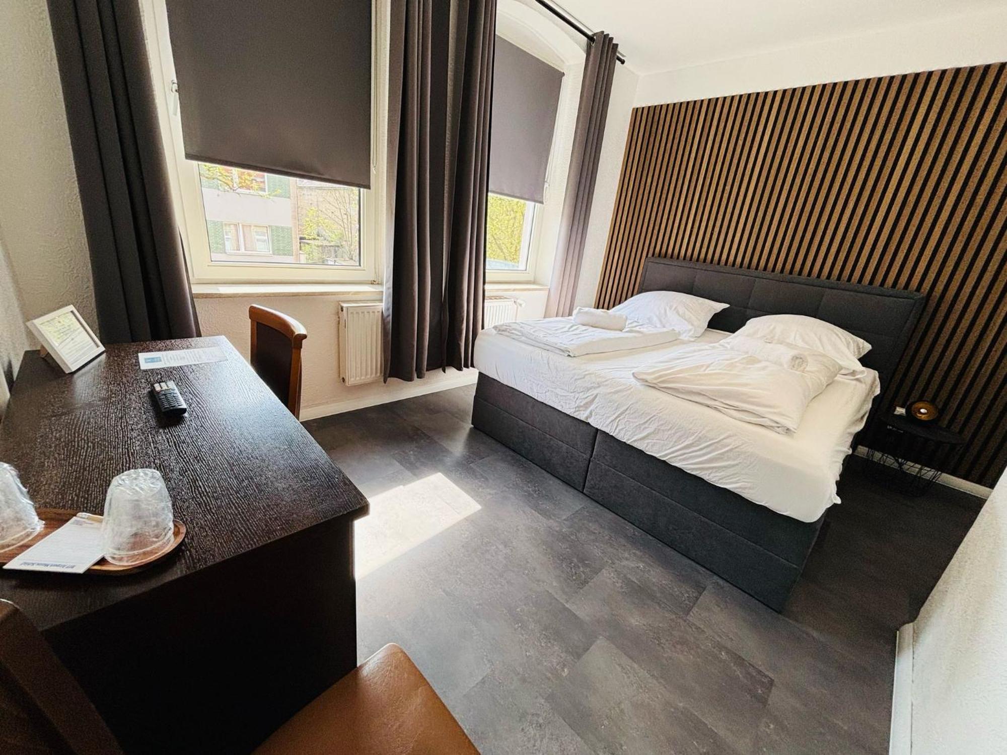 Hotel Bff Airport Messe Schlaf - Duesseldorf Εξωτερικό φωτογραφία